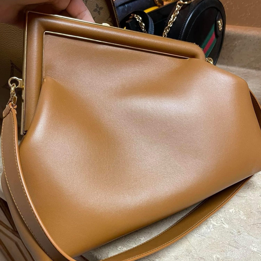 Fendi First Mdium Caramelo View 3
